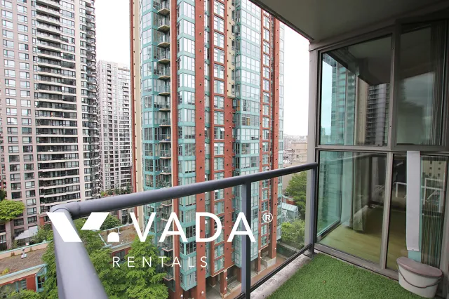 Savoy in Yaletown - 1 Bedroom Apartment For Rent in Vancouver at 1003 - 928 Richards Street, Vancouver, BC, V6B 6P6