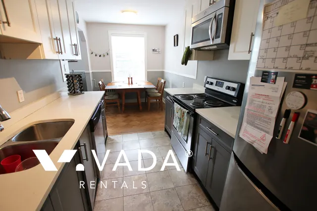 1235 Burnaby in The West End - 1 Bedroom Apartment For Rent in Vancouver at 4 - 1235 Burnaby Street, Vancouver, BC