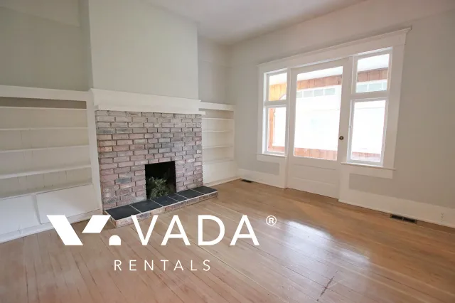 Shaughnessy - 1 Bedroom Duplex For Rent in Vancouver at 1867 West 17th Avenue, Vancouver, BC