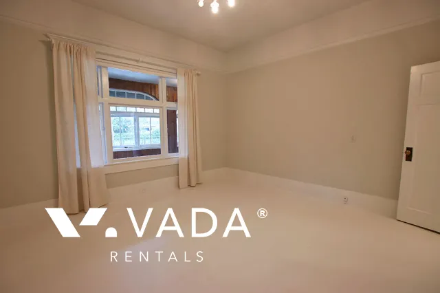 Shaughnessy - 1 Bedroom Duplex For Rent in Vancouver at 1867 West 17th Avenue, Vancouver, BC
