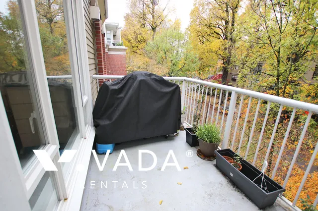Connaught Place in Kitsilano - 1 Bedroom Apartment For Rent in Vancouver at 306 - 2628 Yew Street, Vancouver, BC