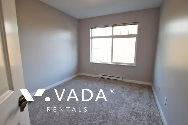 Sundance in South Surrey - 3 Bedroom Townhouse For Rent in Surrey at 114 - 15236 36 Avenue, Surrey, BC, V3Z 2B3