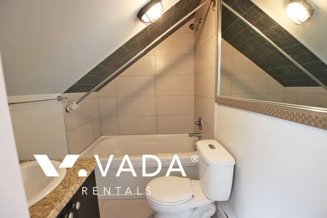 Renfrew Collingwood - 2 Bedroom Laneway House For Rent in Vancouver at 2949A East 4th Avenue, Vancouver, BC
