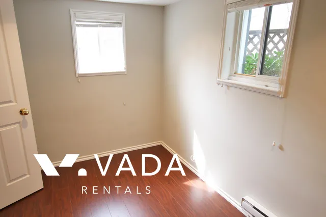Riley Park - 5 Bedroom House For Rent in Vancouver at 76 East 42nd Avenue, Vancouver, BC, V5W 1S3