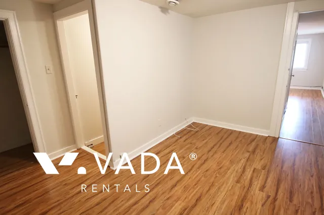 Willingdon Heights - 2 Bedroom House (Lower Level) For Rent in Burnaby at 3904B Pender Street, Burnaby, BC