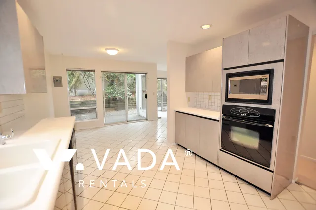 Dunbar - 4 Bedroom House For Rent in Vancouver at 3712 West 23rd Avenue, Vancouver, BC