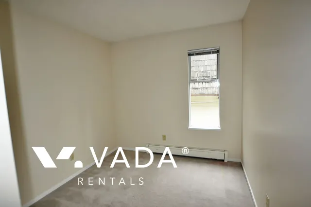 Dunbar - 4 Bedroom House For Rent in Vancouver at 3712 West 23rd Avenue, Vancouver, BC