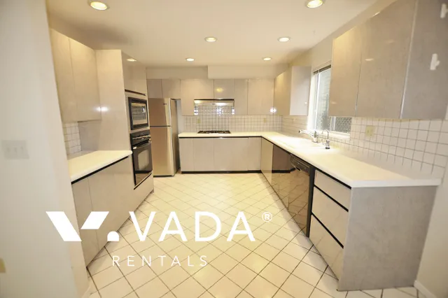 Dunbar - 4 Bedroom House For Rent in Vancouver at 3712 West 23rd Avenue, Vancouver, BC