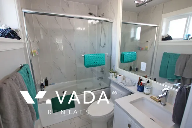 Hastings Sunrise - 4 Bedroom House For Rent in Vancouver at 708 Renfrew Street, Vancouver, BC