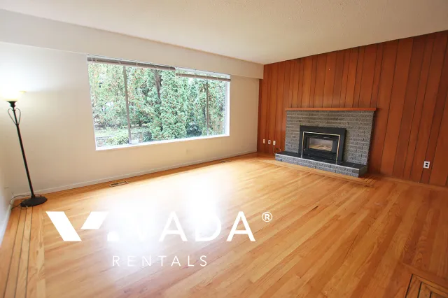 North Shore - 3 Bedroom House For Rent in Port Moody at 134 Buckingham Drive, Port Moody, BC