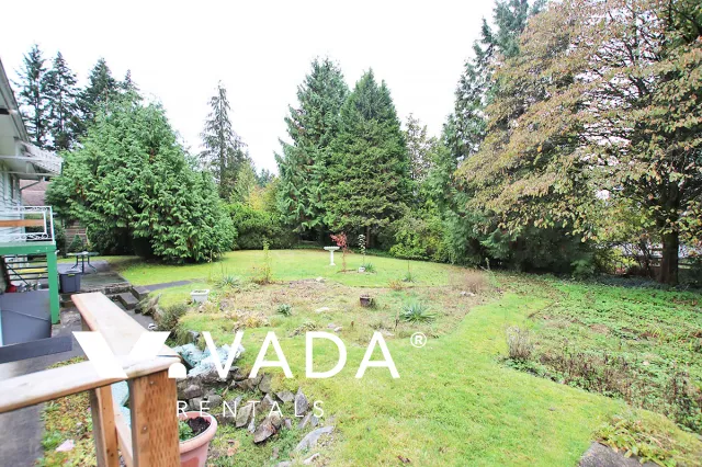 North Shore - 3 Bedroom House (Upper Level) For Rent in Port Moody at 104 Balmoral Drive, Port Moody, BC