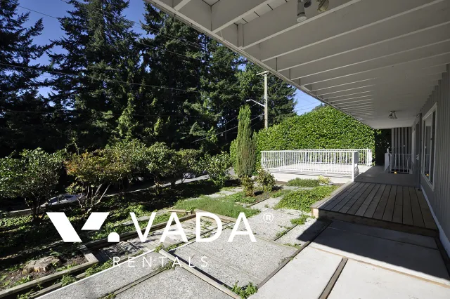 Delbrook - 4 Bedroom House For Rent in North Vancouver at 498 Montroyal Place, North Vancouver, BC