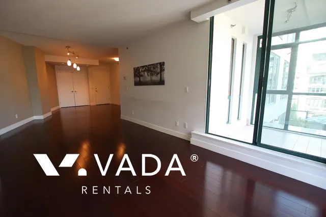 Parkview Tower in Yaletown - 2 Bedroom Apartment For Rent in Vancouver at 608 - 289 Drake Street, Vancouver, BC