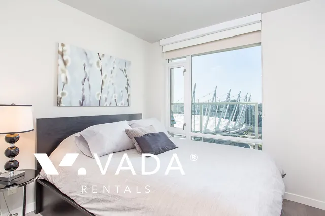 Cosmo in Downtown - 1 Bedroom Apartment For Rent in Vancouver at 2507 - 161 West Georgia Street, Vancouver, BC