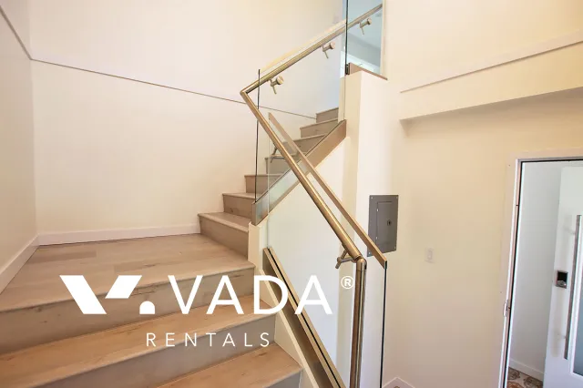 Riley Park - 1 Bedroom House (Upper Level) For Rent in Vancouver at 2 - 4674 Sophia Street, Vancouver, BC, V5V 3W3