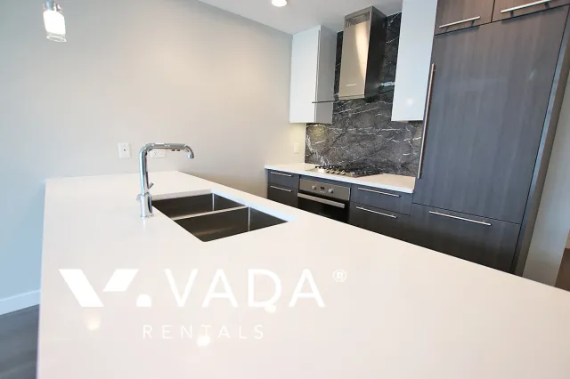 35 Park West in Cambie - 1 Bedroom Apartment For Rent in Vancouver at 215 - 4963 Cambie Street, Vancouver, BC