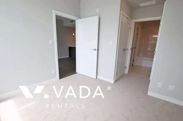 35 Park West in Cambie - 1 Bedroom Apartment For Rent in Vancouver at 215 - 4963 Cambie Street, Vancouver, BC