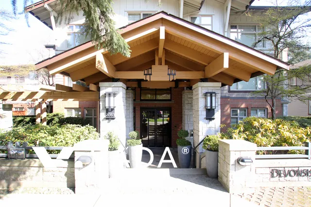 Devonshire House in Quilchena - 2 Bedroom Apartment For Rent in Vancouver at 310 - 2083 West 33rd Avenue, Vancouver, BC