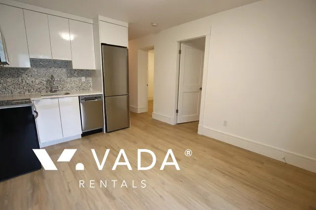 Cambie - 2 Bedroom Basement For Rent in Vancouver at 281B West 22nd Avenue, Vancouver, BC