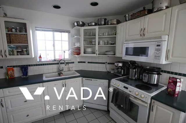 Renfrew Collingwood - 3 Bedroom House For Rent in Vancouver at 2250 East 30th Avenue, Vancouver, BC