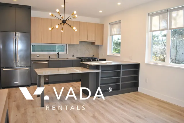 Grandview Woodland - 2 Bedroom Duplex For Rent in Vancouver at 2708 Woodland Drive, Vancouver, BC