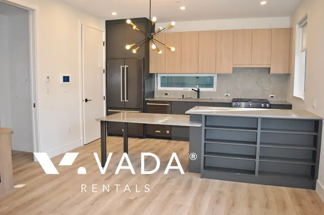 Grandview Woodland - 2 Bedroom Duplex For Rent in Vancouver at 2708 Woodland Drive, Vancouver, BC