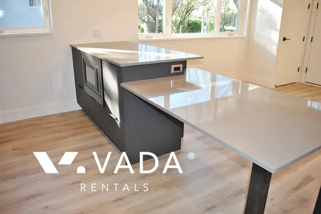 Grandview Woodland - 2 Bedroom Duplex For Rent in Vancouver at 2708 Woodland Drive, Vancouver, BC