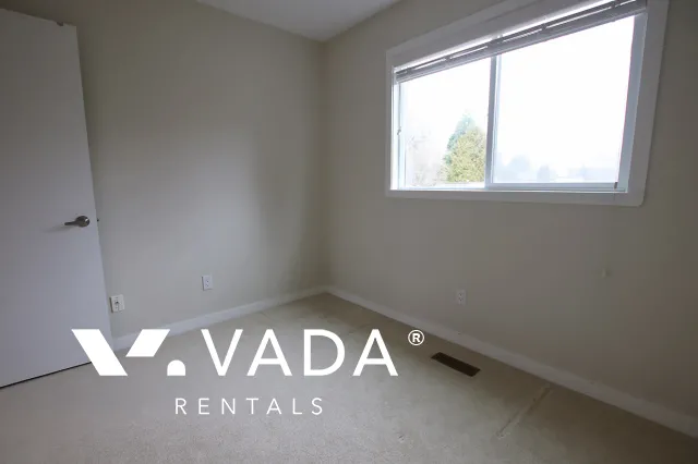 New Horizons West in Woodwards - 3 Bedroom Townhouse For Rent in Richmond at 32 - 9880 Parsons Road, Richmond, BC