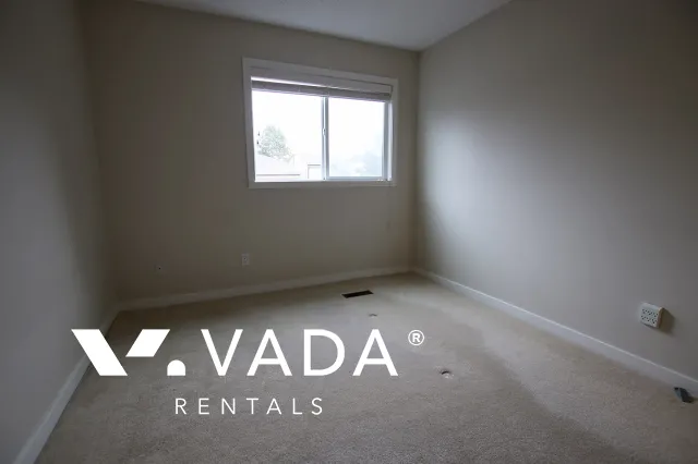 New Horizons West in Woodwards - 3 Bedroom Townhouse For Rent in Richmond at 32 - 9880 Parsons Road, Richmond, BC