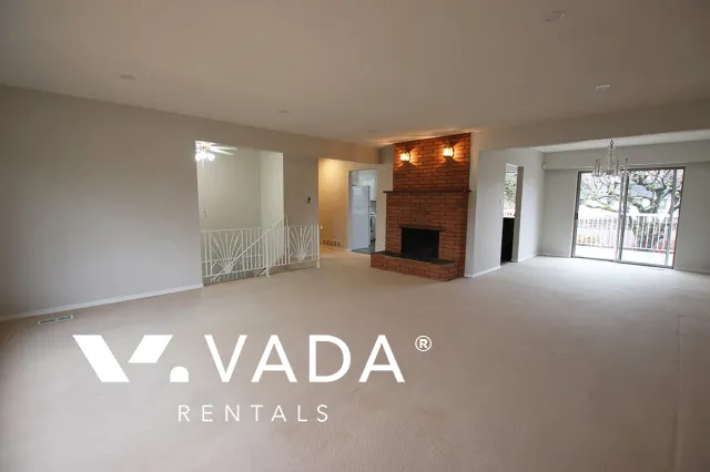 West Central in West Central - Unfurnished, Pet Friendly, 3 Bed 1.5 Bath House (Upper Level) For Rent at 11686 Holly, Maple Ridge West Central in West Central - Unfurnished, Pet Friendly, 3 Bed 1.5 Bath House (Upper Level) For Rent at 11686 Holly, Maple Ridge