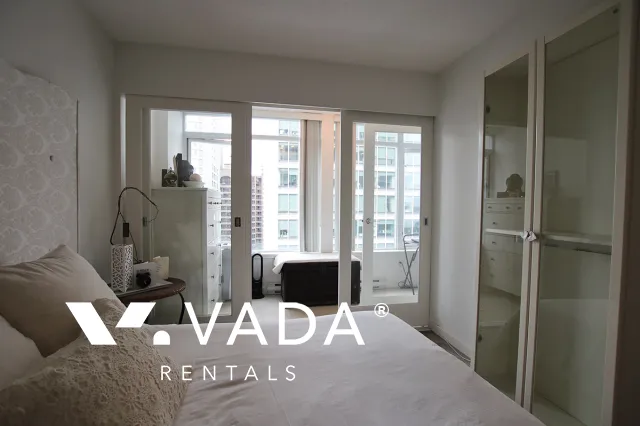 The Hudson in Downtown - 1 Bedroom Apartment For Rent in Vancouver at 1402 - 610 Granville Street, Vancouver, BC
