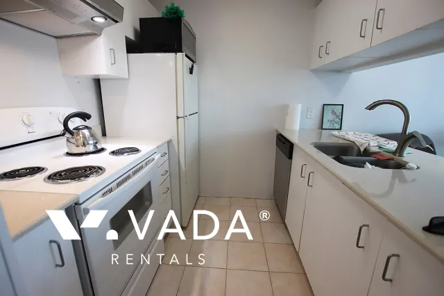 Conference Plaza in Downtown - 1 Bedroom Apartment For Rent in Vancouver at 1105 - 438 Seymour Street, Vancouver, BC