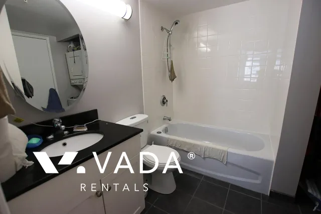 Conference Plaza in Downtown - 1 Bedroom Apartment For Rent in Vancouver at 1105 - 438 Seymour Street, Vancouver, BC