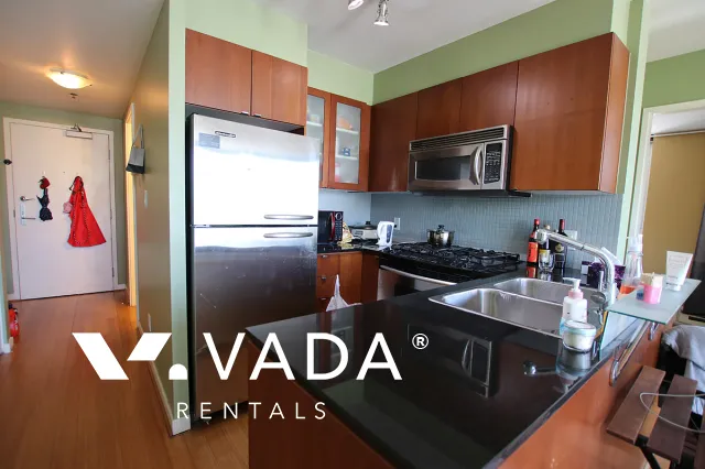 Laria in Downtown - 1 Bedroom Apartment For Rent in Vancouver at 901 - 822 Seymour Street, Vancouver, BC