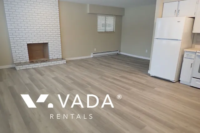 Willingdon Heights - 2 Bedroom House (Lower Level) For Rent in Burnaby at 810B Rosser Avenue, Burnaby, BC