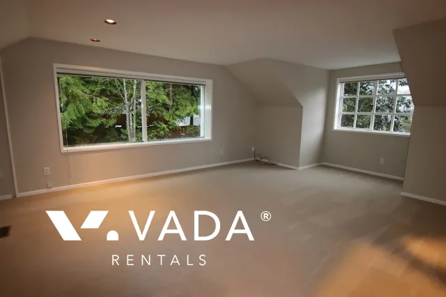 British Properties - 5 Bedroom House For Rent in West Vancouver at 1084 Eyremount Drive, West Vancouver, BC