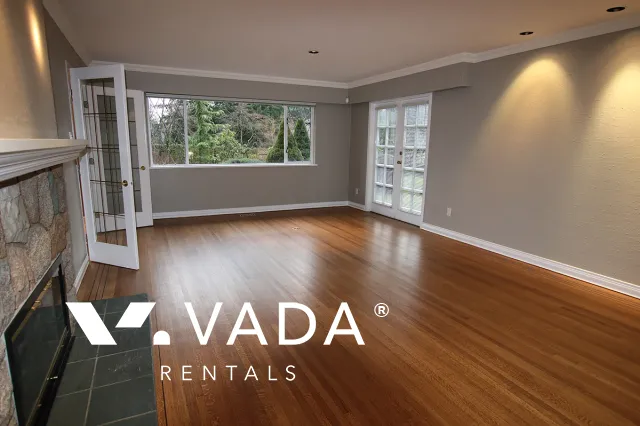 British Properties - 5 Bedroom House For Rent in West Vancouver at 1084 Eyremount Drive, West Vancouver, BC