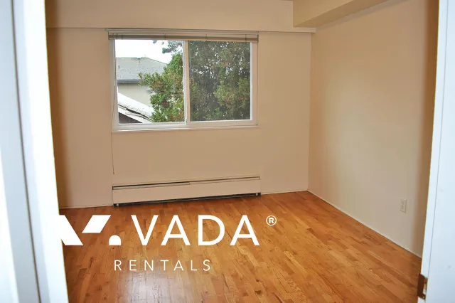 3962 Pender in Burnaby Heights - 1 Bedroom Apartment For Rent in Burnaby at 204 - 3962 Pender Street, Burnaby, BC