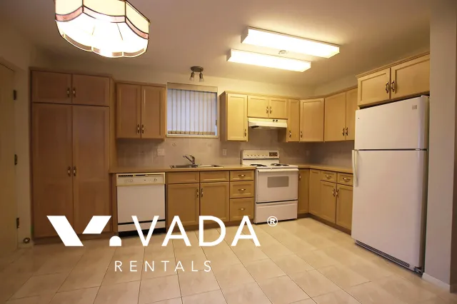 Hastings Sunrise - 1 Bedroom Basement For Rent in Vancouver at 2947 East 4th Avenue, Vancouver, BC