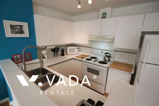 Electra in Downtown - Furnished 1 Bedroom Apartment For Rent in Vancouver at 412 - 989 Nelson Street, Vancouver, BC