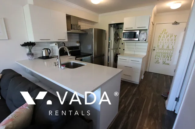 Broadway Crest in Mount Pleasant East - Furnished 1 Bedroom Apartment For Rent in Vancouver at 322 - 418 East Broadway, Vancouver, BC