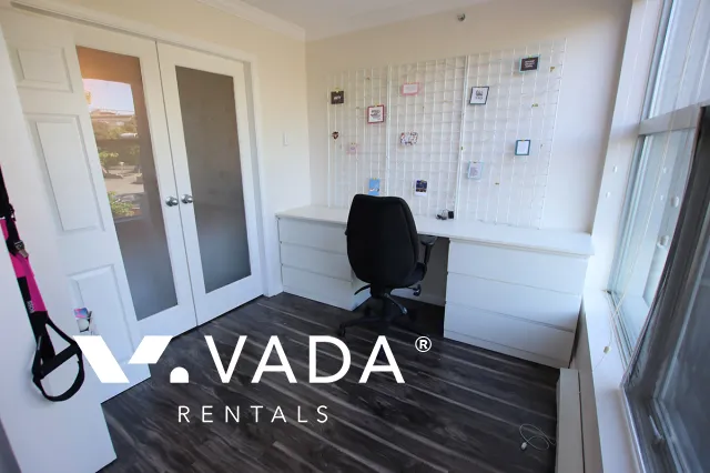 Broadway Crest in Mount Pleasant East - Furnished 1 Bedroom Apartment For Rent in Vancouver at 322 - 418 East Broadway, Vancouver, BC