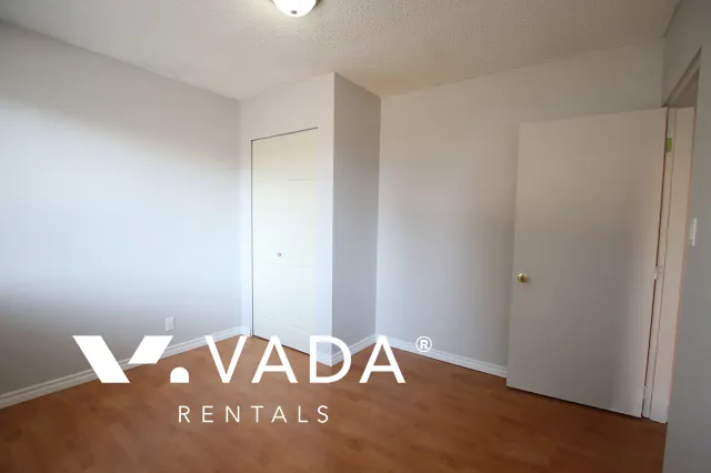 Renfrew Collingwood - 3 Bedroom House (Upper Level) For Rent in Vancouver at 4980A Chatham Street, Vancouver, BC