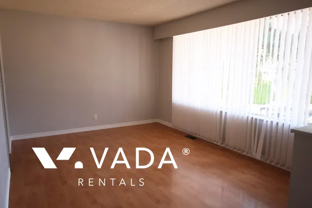 Renfrew Collingwood - 3 Bedroom House (Upper Level) For Rent in Vancouver at 4980A Chatham Street, Vancouver, BC