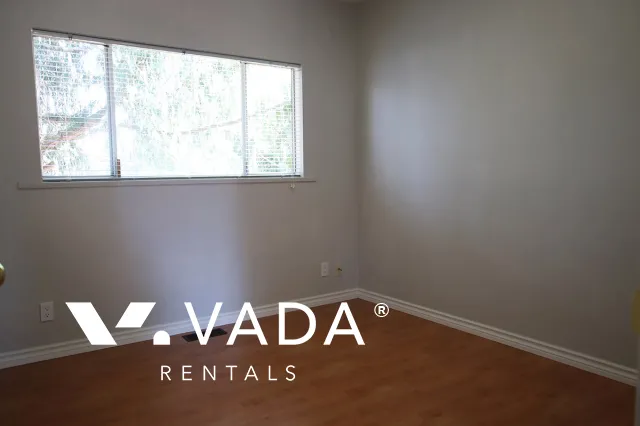 Renfrew Collingwood - 3 Bedroom House (Upper Level) For Rent in Vancouver at 4980A Chatham Street, Vancouver, BC