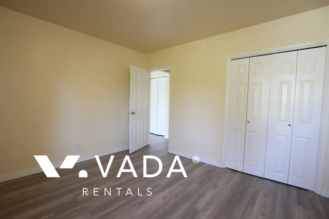 Marpole - 6 Bedroom House For Rent in Vancouver at 842 West 59th Avenue, Vancouver, BC