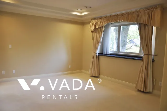 Dunbar - 5 Bedroom House For Rent in Vancouver at 3250 West 24th Avenue, Vancouver, BC, V6L 1R9