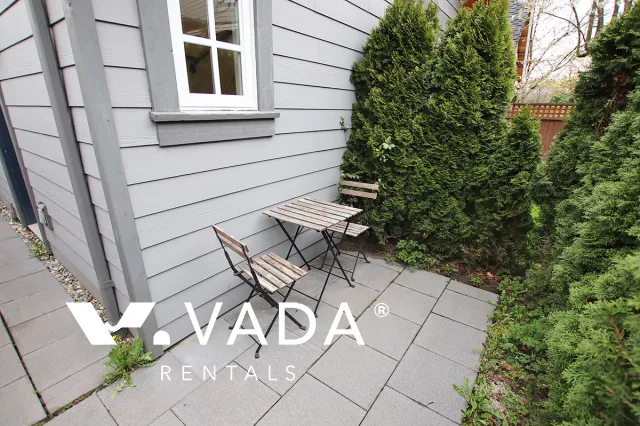 Kitsilano - 1 Bedroom Laneway House For Rent in Vancouver at 3311 West 12th Avenue, Vancouver, BC