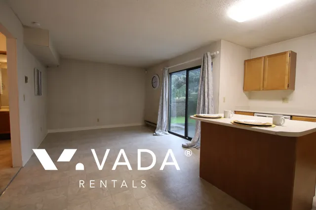 Maple Tree Lane in Woodwards - 3 Bedroom Townhouse For Rent in Richmond at 10 - 6245 Sheridan Road, Richmond, BC