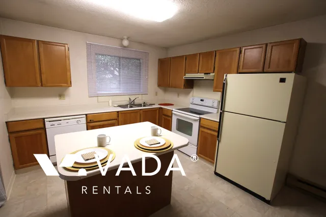 Maple Tree Lane in Woodwards - 3 Bedroom Townhouse For Rent in Richmond at 10 - 6245 Sheridan Road, Richmond, BC